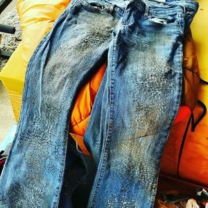 Ladies 4L Abercrombie and Fitch Denim Custom paint